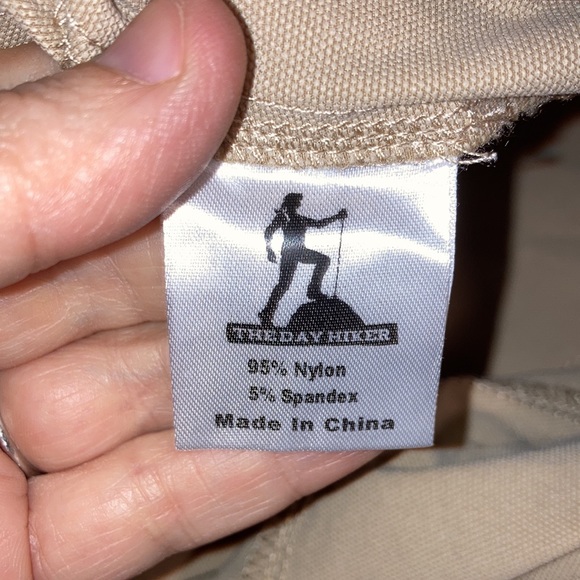 The Day Hiker Utility Convertible Nylon Hiker Pants & Shorts Size XL Zip Off - Picture 11 of 12